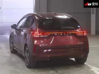 Nissan AURA лот № 30705 оценка R  с аукциона в Японии 1