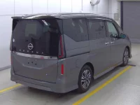 Nissan SERENA лот № 41 оценка R  с аукциона в Японии 3