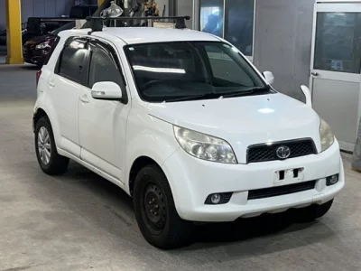 Toyota RUSH  с аукциона в Японии