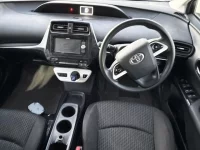 Toyota PRIUS лот № 2205 оценка 0  с аукциона в Японии 2