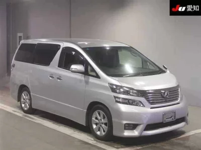 Toyota VELLFIRE  с аукциона в Японии