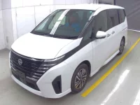 Nissan SERENA лот № 59 оценка 4  с аукциона в Японии 2