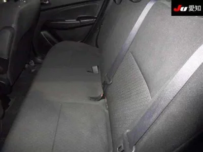 Suzuki SWIFT  с аукциона в Японии