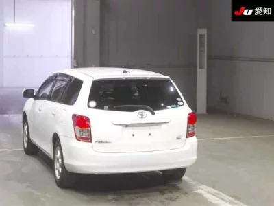 Toyota COROLLA FIELDER  с аукциона в Японии