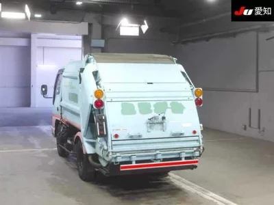 Isuzu ELF  с аукциона в Японии