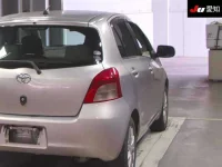 Toyota VITZ лот № 4411 оценка 3.5  с аукциона в Японии 7