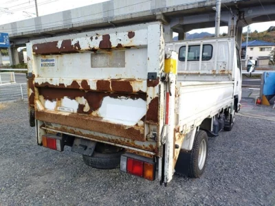 Mazda TITAN  с аукциона в Японии