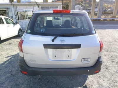 Nissan AD  с аукциона в Японии