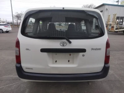 Toyota PROBOX  с аукциона в Японии