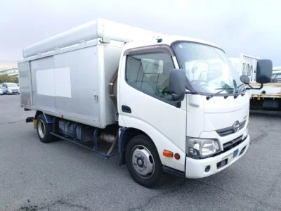 Hino DUTRO  с аукциона в Японии