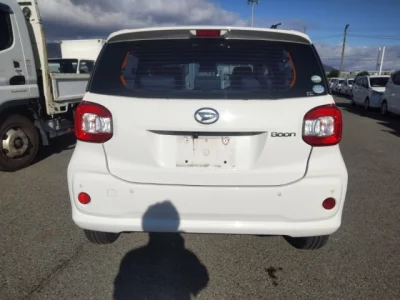 Daihatsu Boon  с аукциона в Японии