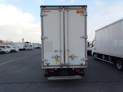 Hino DUTRO  с аукциона в Японии