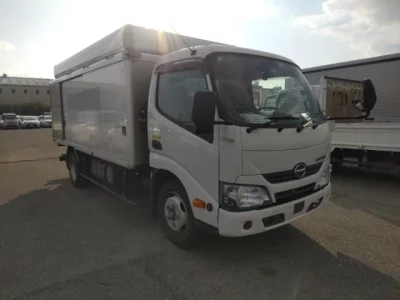 Hino DUTRO  с аукциона в Японии