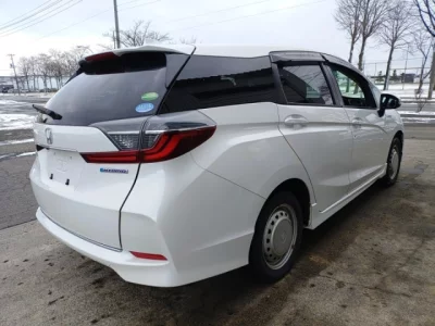 Honda SHUTTLE  с аукциона в Японии