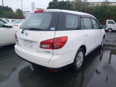 Nissan WINGROAD  с аукциона в Японии