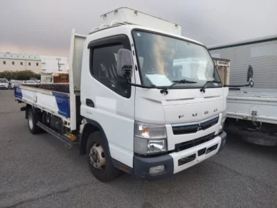 Mitsubishi CANTER  с аукциона в Японии