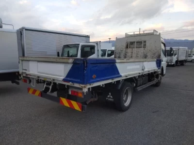 Mitsubishi CANTER  с аукциона в Японии