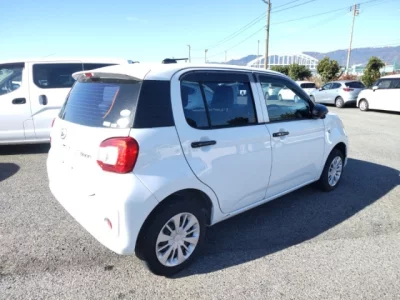 Daihatsu Boon  с аукциона в Японии