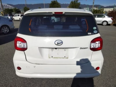 Daihatsu Boon  с аукциона в Японии