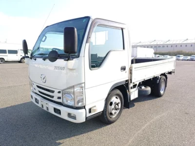 Mazda TITAN  с аукциона в Японии