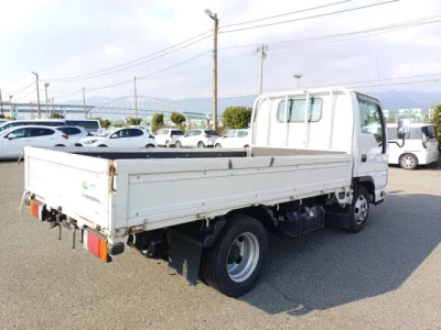 Mazda TITAN  с аукциона в Японии