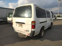 Hino DUTRO лот № 10911 оценка 3.5  с аукциона в Японии 2