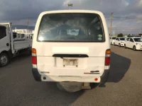 Hino DUTRO лот № 10911 оценка 3.5  с аукциона в Японии 3