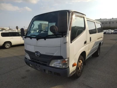Hino DUTRO  с аукциона в Японии