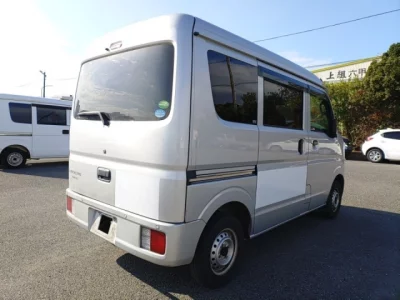 Mitsubishi MINICAB VAN