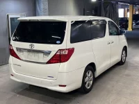 Toyota ALPHARD лот № 3036 оценка 3  с аукциона в Японии 4