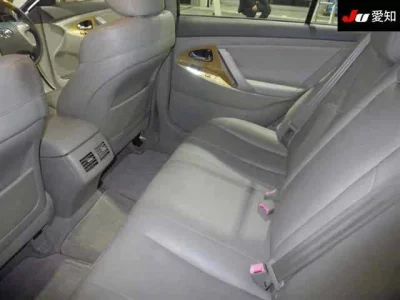 Toyota CAMRY  с аукциона в Японии