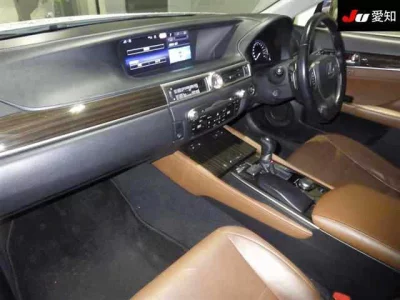 Lexus GS  с аукциона в Японии