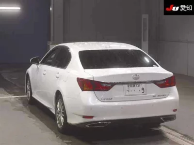 Lexus GS  с аукциона в Японии