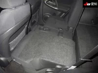 Toyota RAV4 лот № 30869 оценка 3.5  с аукциона в Японии 3