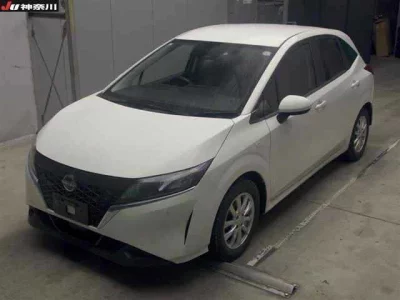 Nissan NOTE  с аукциона в Японии
