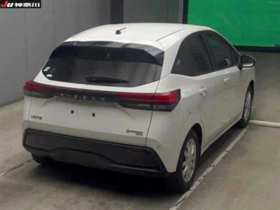 Nissan NOTE  с аукциона в Японии