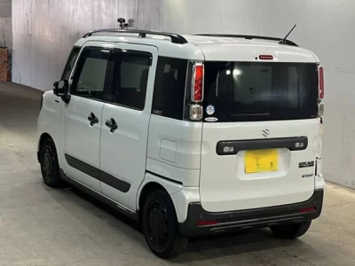 Suzuki SPACIA GEAR  с аукциона в Японии