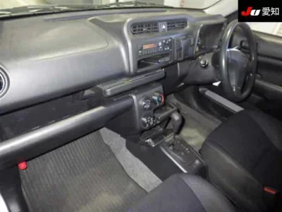 Toyota SUCCEED  с аукциона в Японии