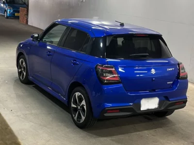 Suzuki SWIFT  с аукциона в Японии