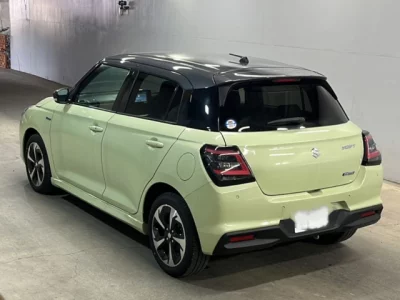 Suzuki SWIFT  с аукциона в Японии