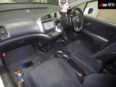 Honda STREAM  с аукциона в Японии