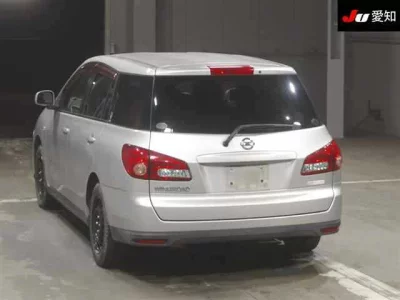 Nissan WINGROAD  с аукциона в Японии
