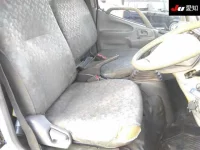 Hino DUTRO лот № 7059 оценка 3  с аукциона в Японии 5