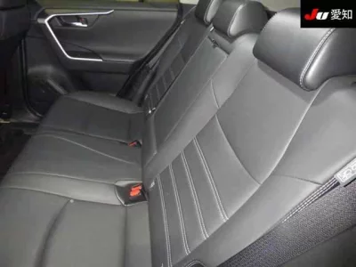 Toyota RAV4  с аукциона в Японии