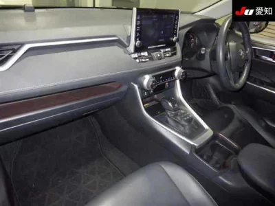 Toyota RAV4  с аукциона в Японии