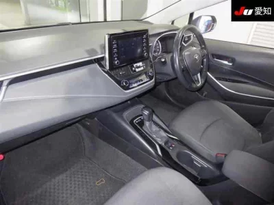 Toyota COROLLA TOURING  с аукциона в Японии