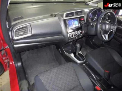Honda FIT  с аукциона в Японии