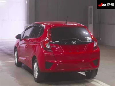 Honda FIT  с аукциона в Японии