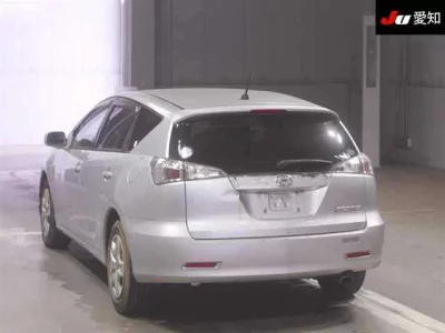 Toyota CALDINA  с аукциона в Японии