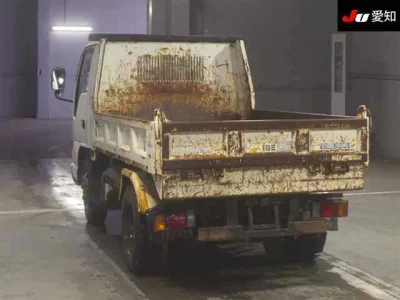 Isuzu ELF  с аукциона в Японии